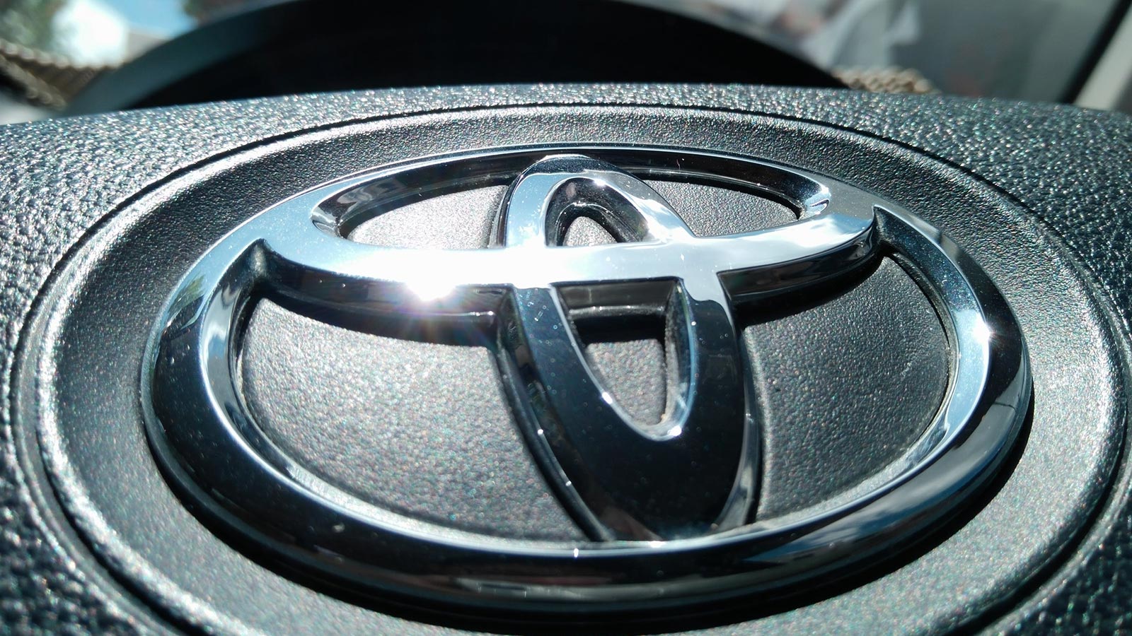 Alerta toyota revisión